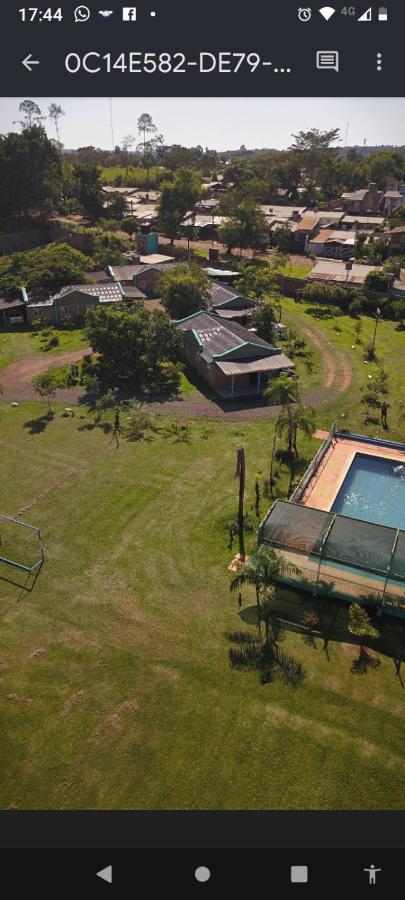 Mi Buen Refugio Villa Puerto Iguazú Esterno foto